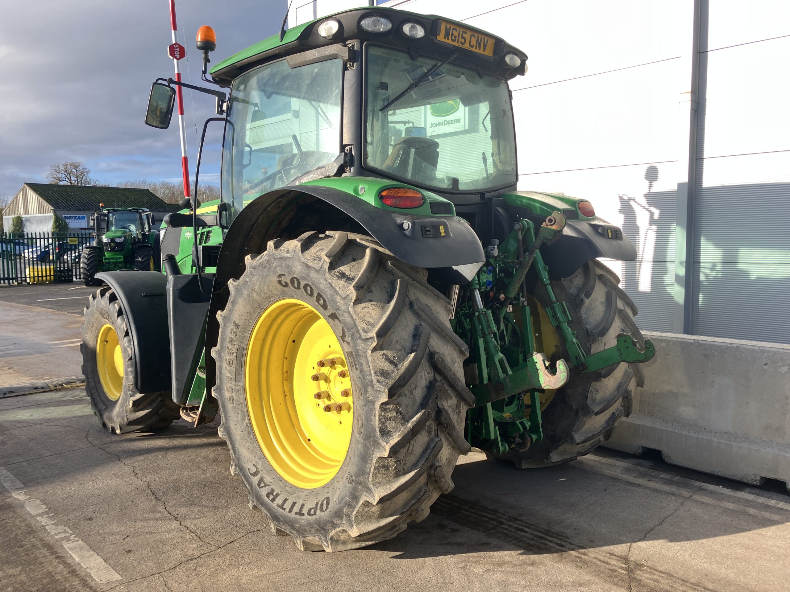 John Deere 6140R