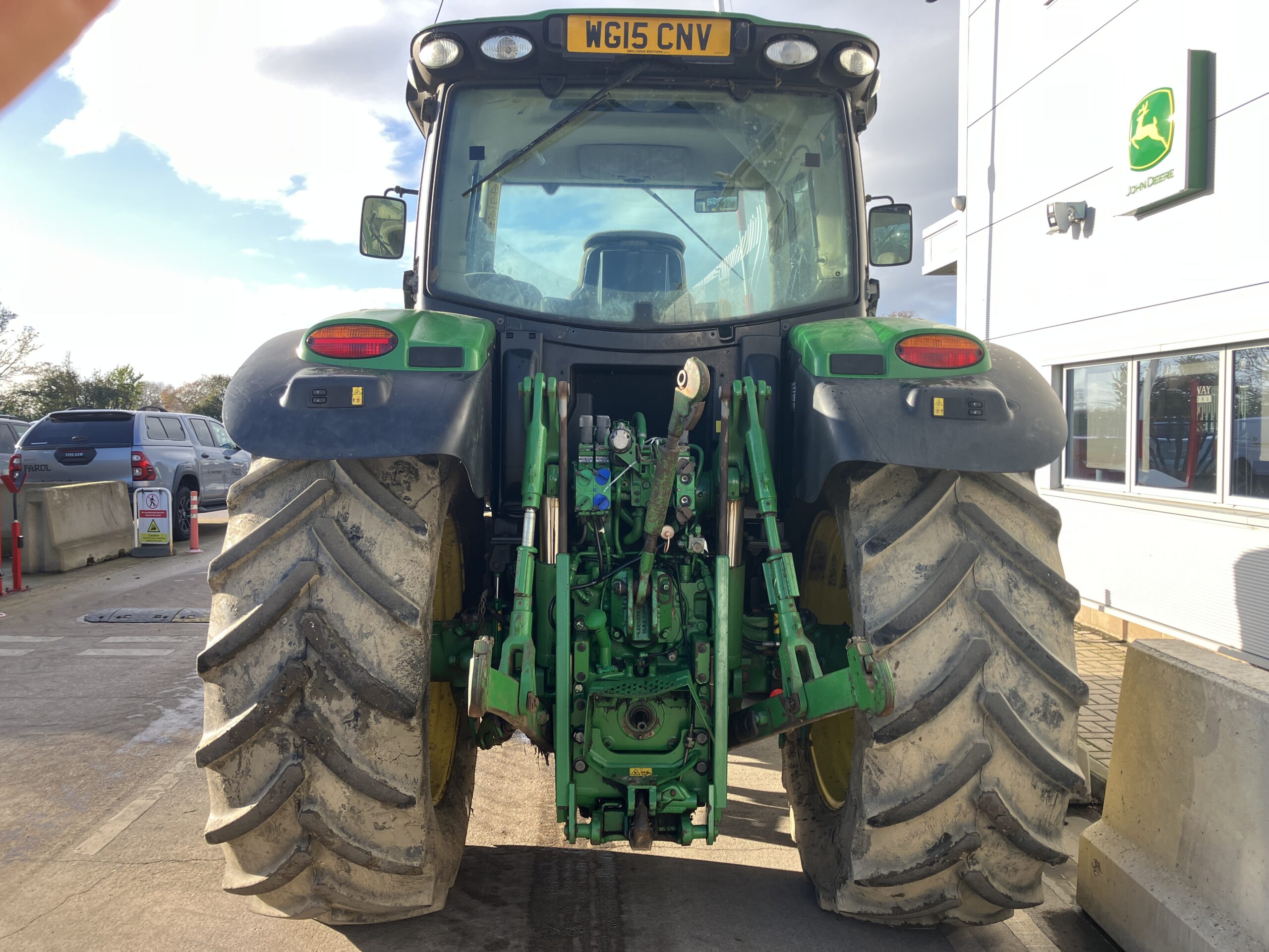 John Deere 6140R