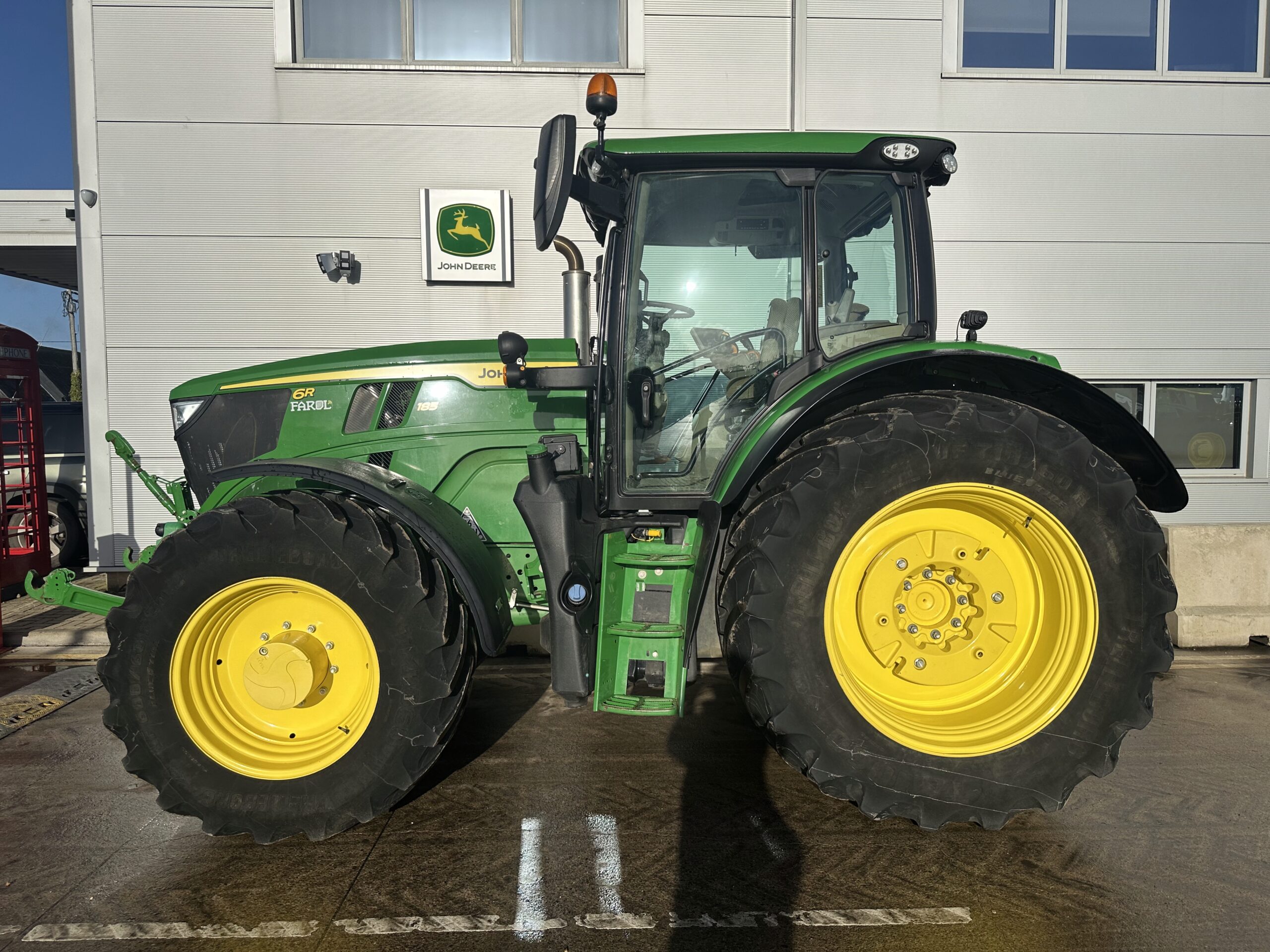 John Deere 6R 185