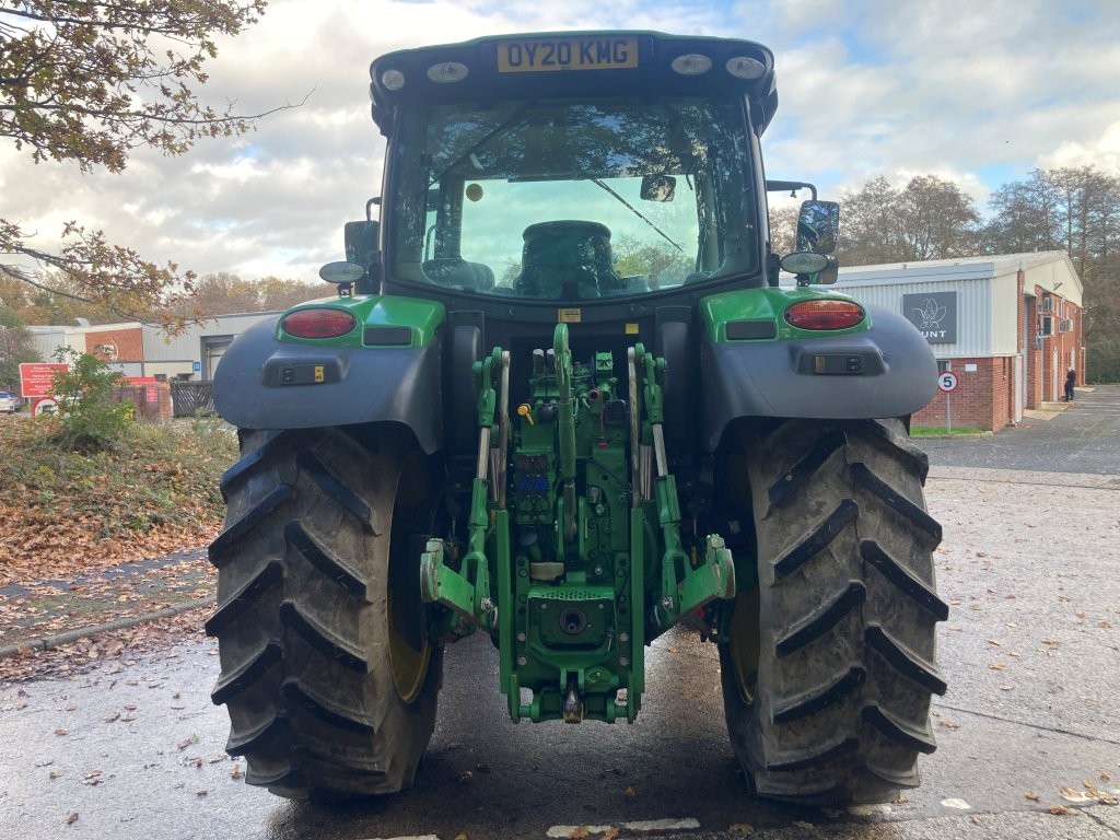 John Deere 6130R
