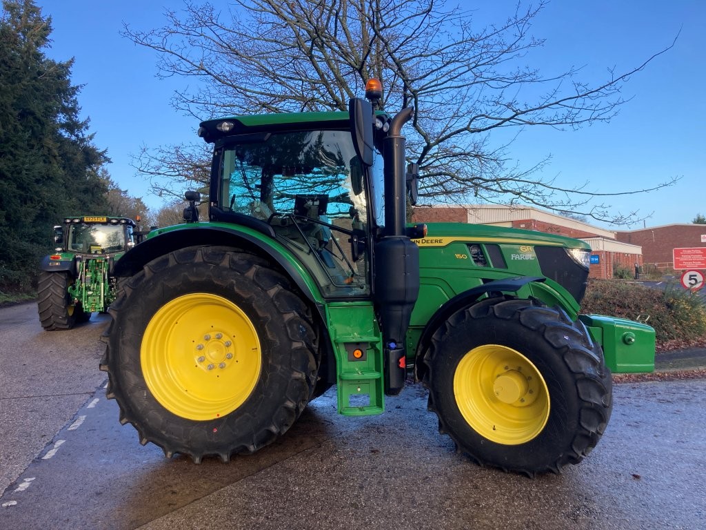 John Deere 6R 150