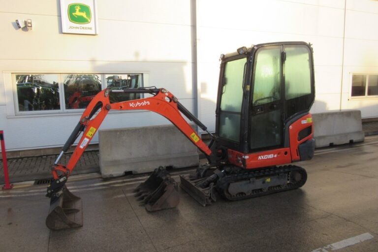 KUBOTA KX018-4