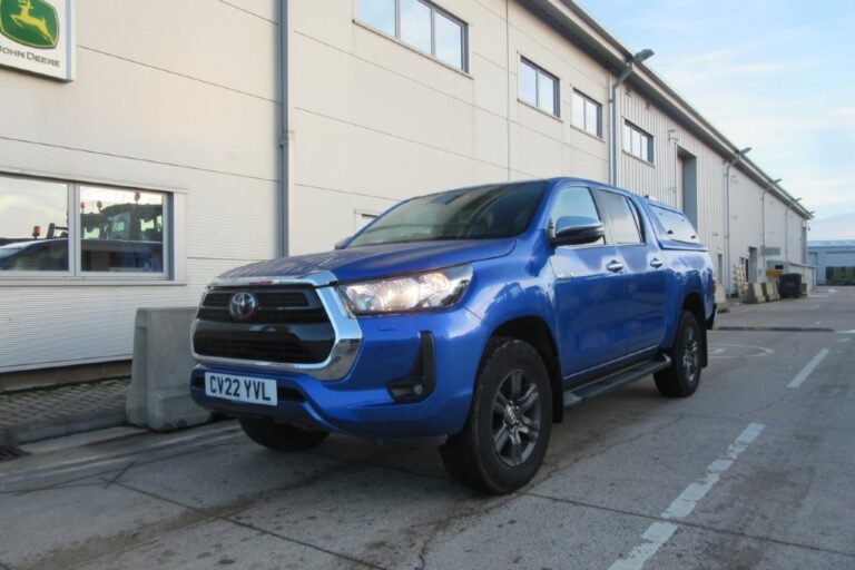 TOYOTA HILUX ICON D-4D 4WD