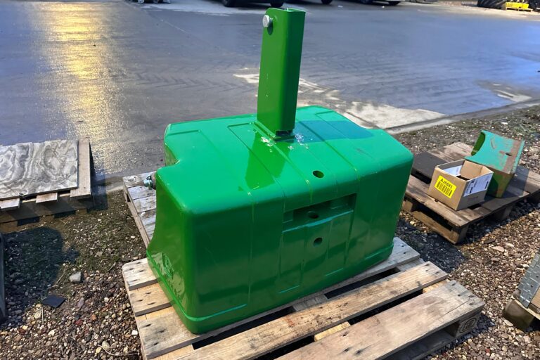 John Deere 1500kg Front Weight Block
