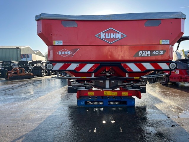 KUHN AXIS 40.2 M-EMC-W