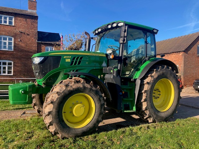 John Deere 6145R