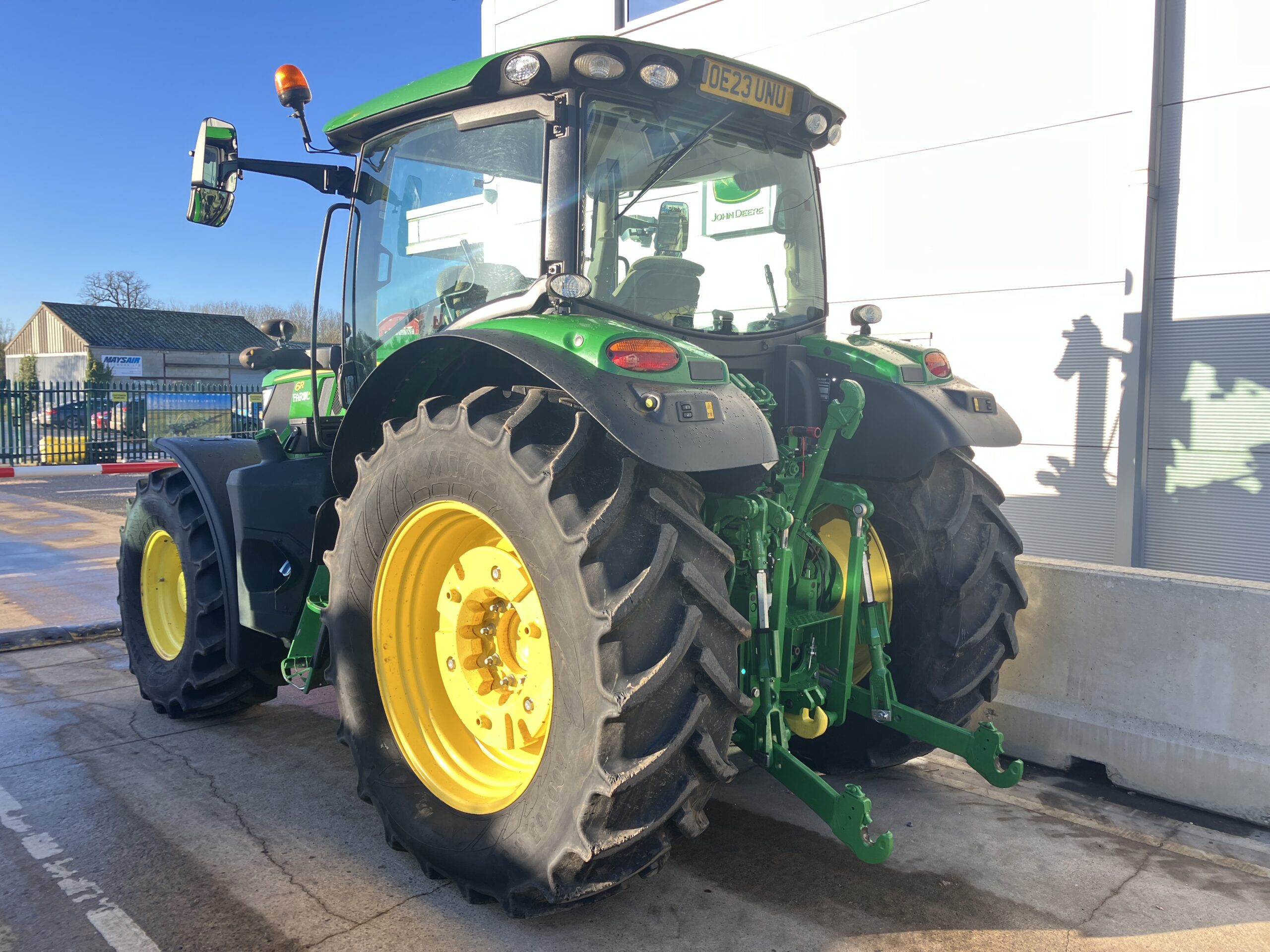 John Deere 6R 130