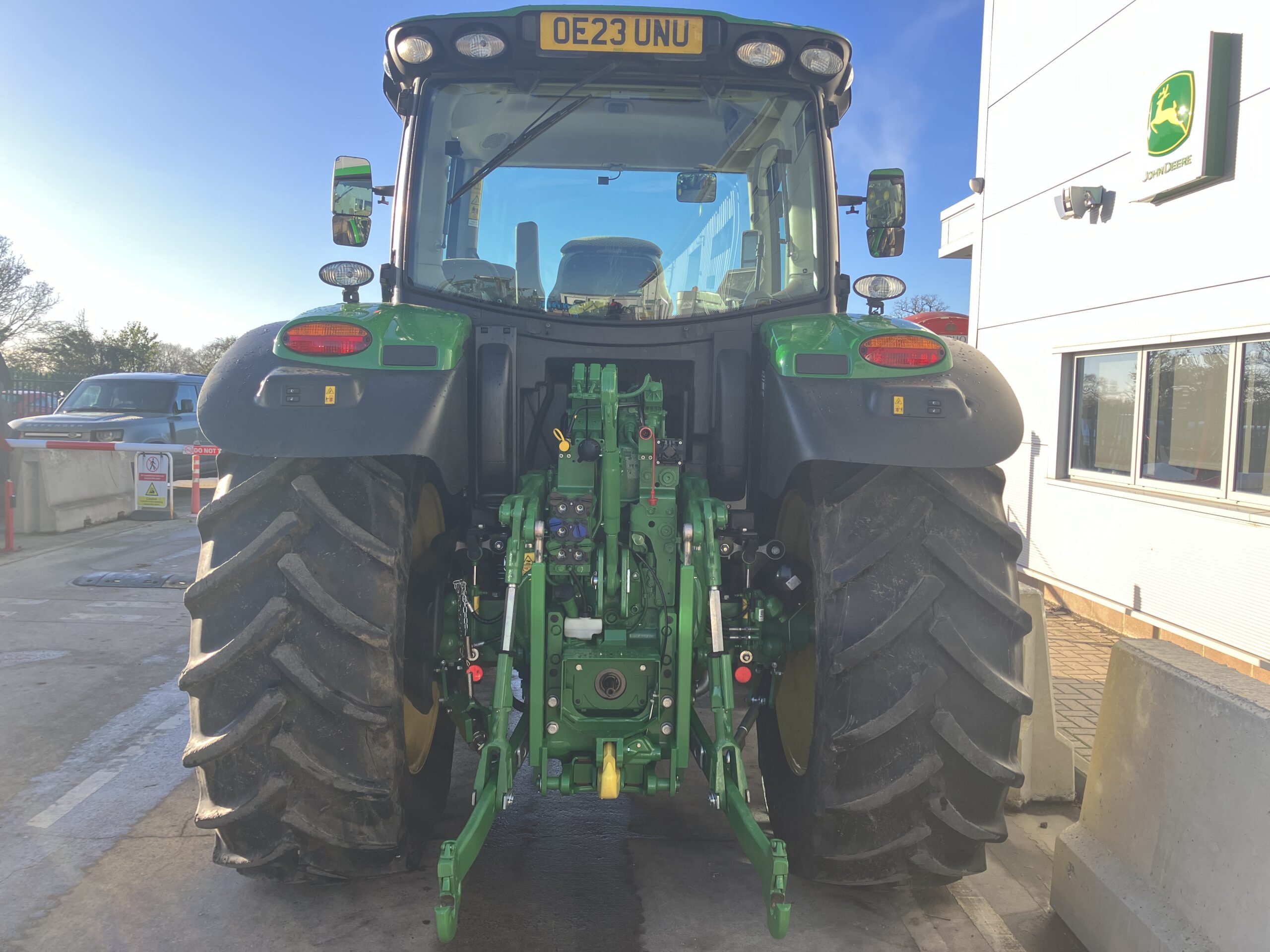 John Deere 6R 130