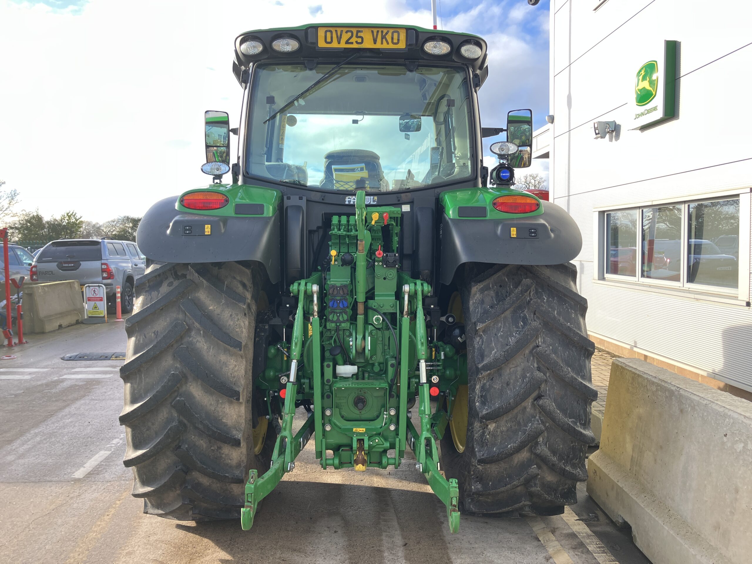 John Deere 6R 185