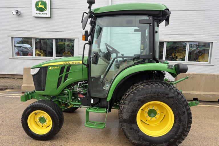 John Deere 4066R Compact Tractor
