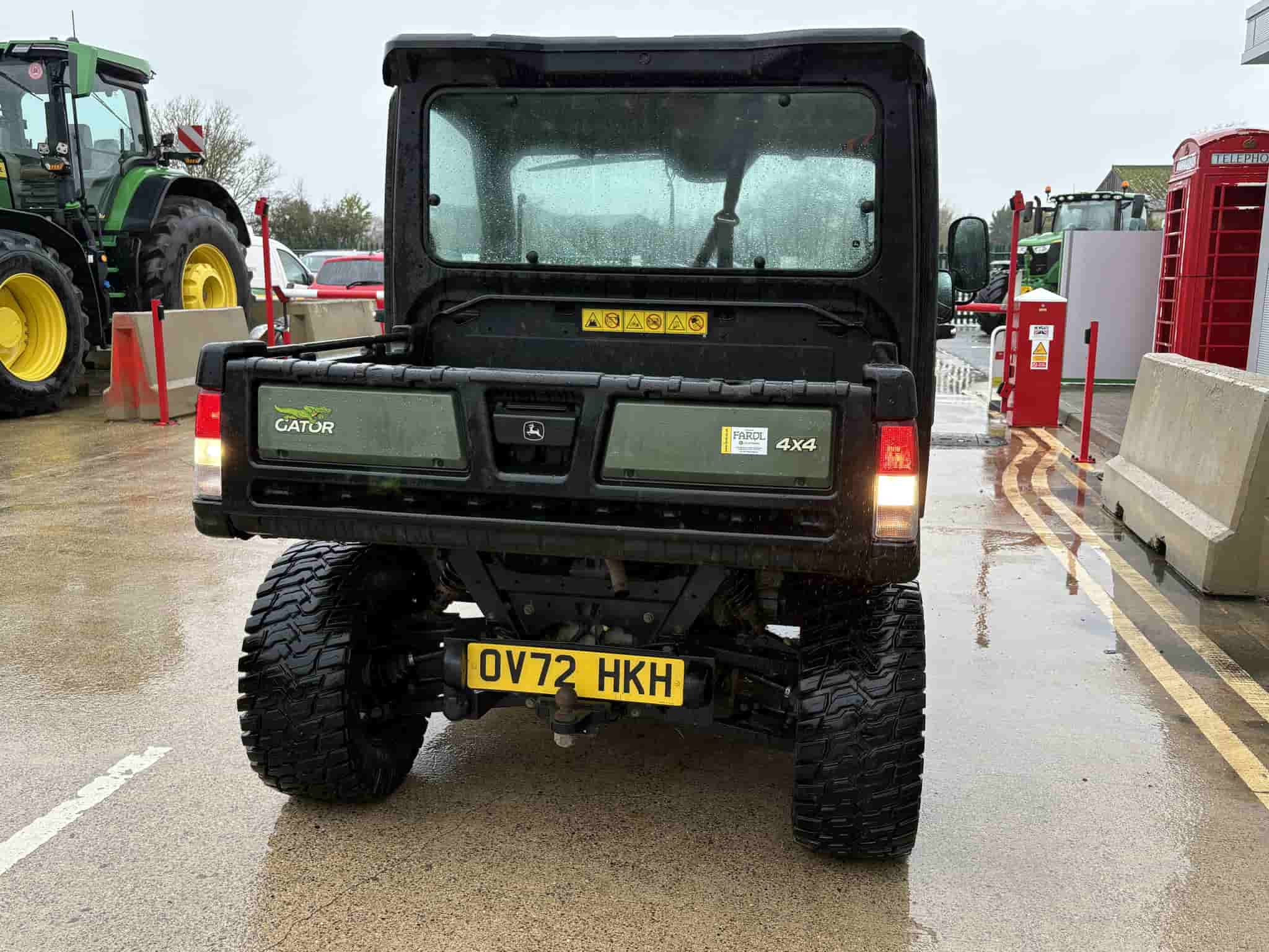 John Deere XUV865M Gator