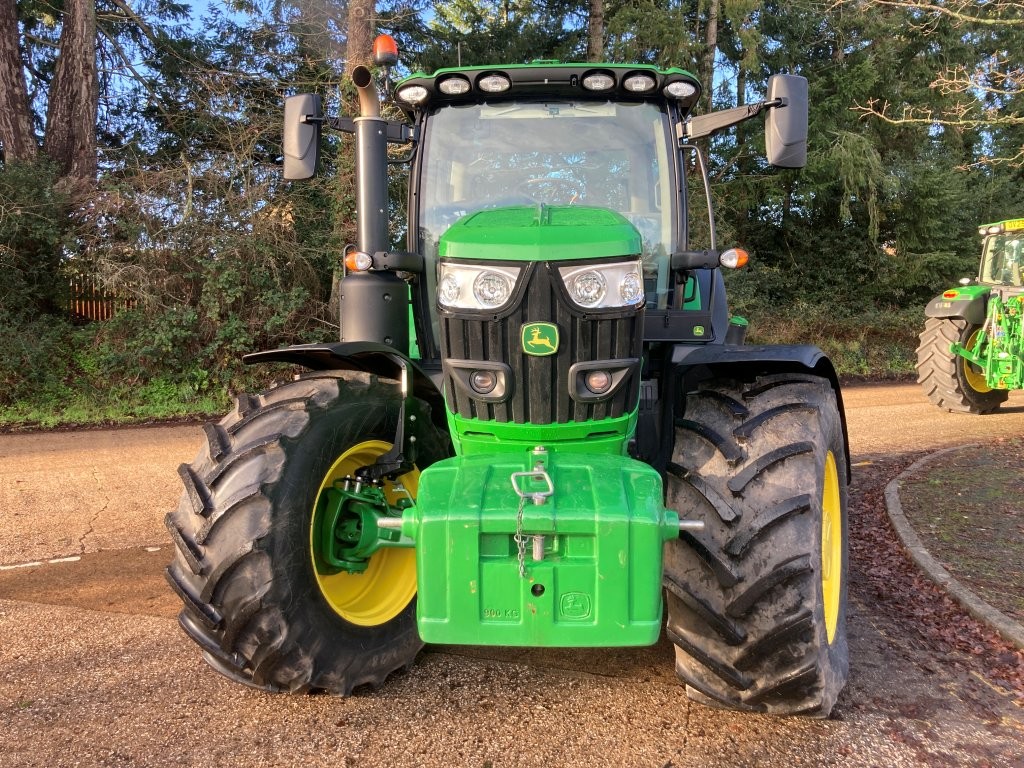 John Deere 6R 185