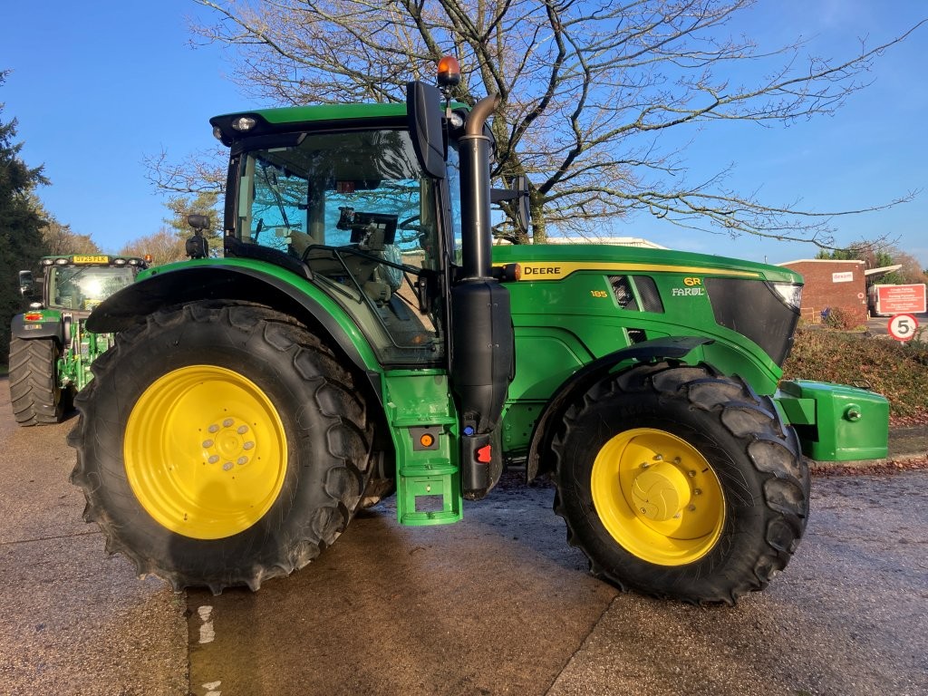 John Deere 6R 185