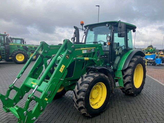 John Deere 5100M + 543M Loader