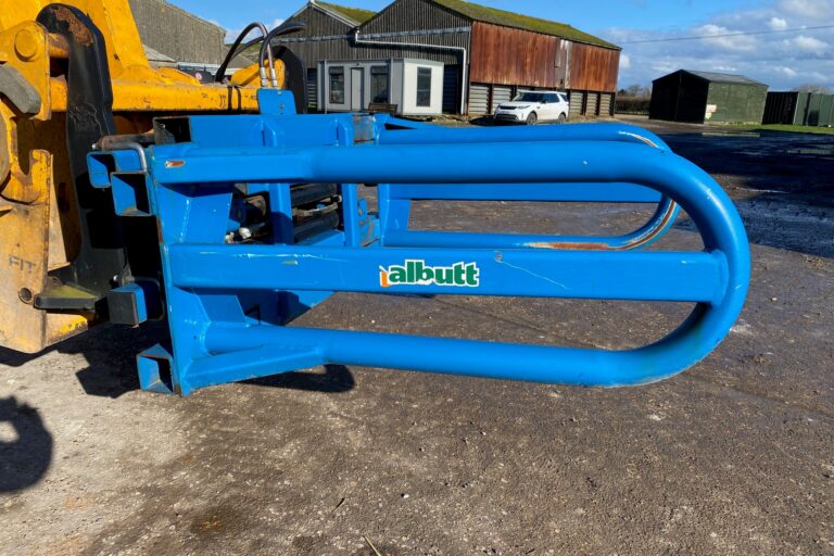 Albutt Bale Grab