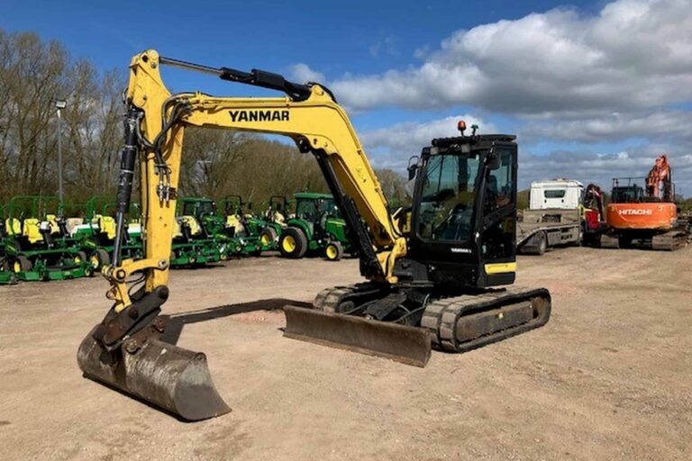 YANMAR VIO82