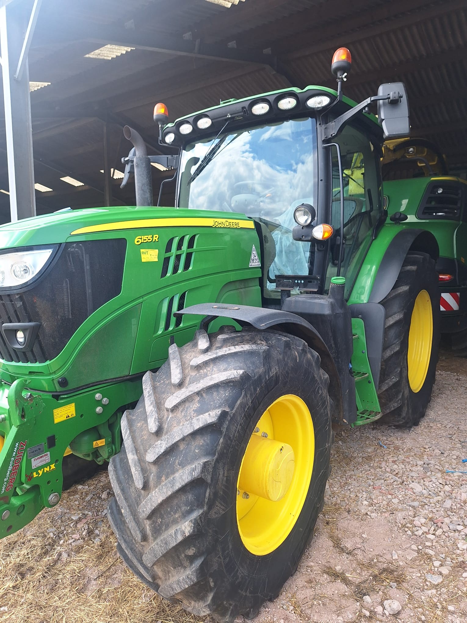 John Deere 6155R
