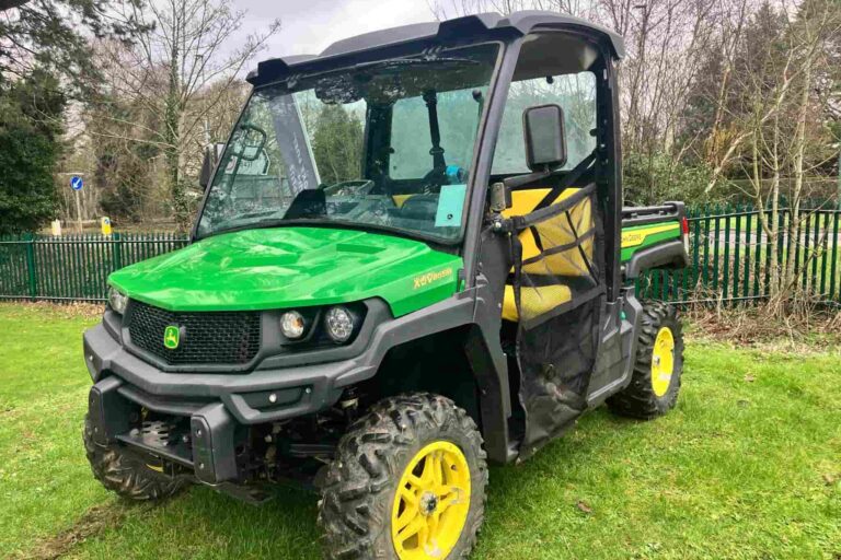 John Deere XUV865M Gator