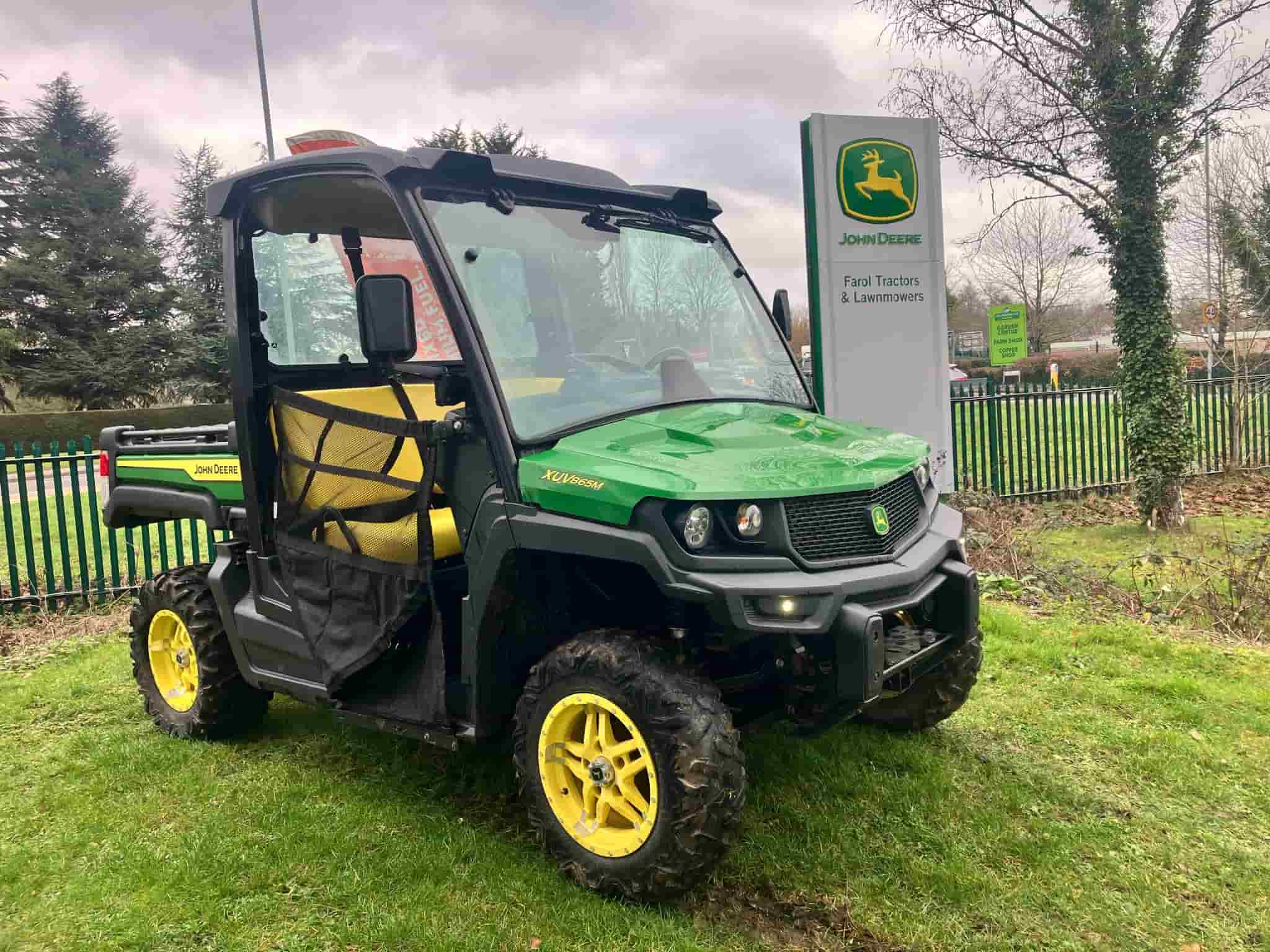 John Deere XUV865M Gator