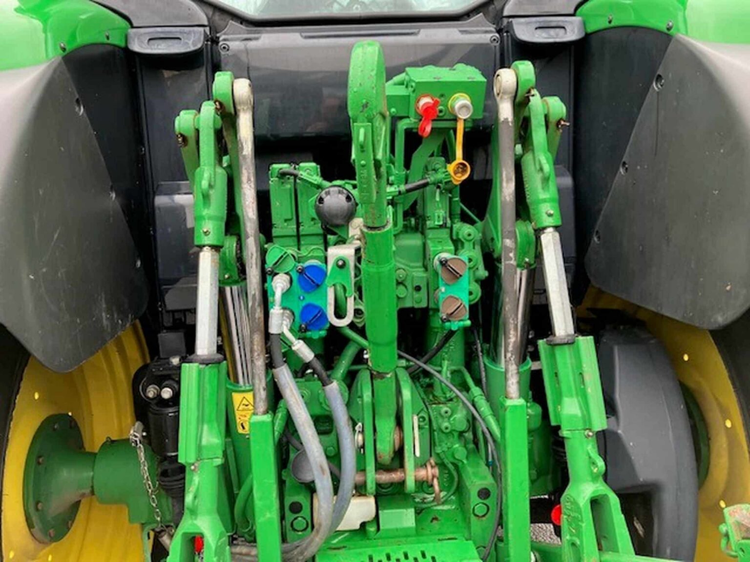 John Deere 6120M - Farol