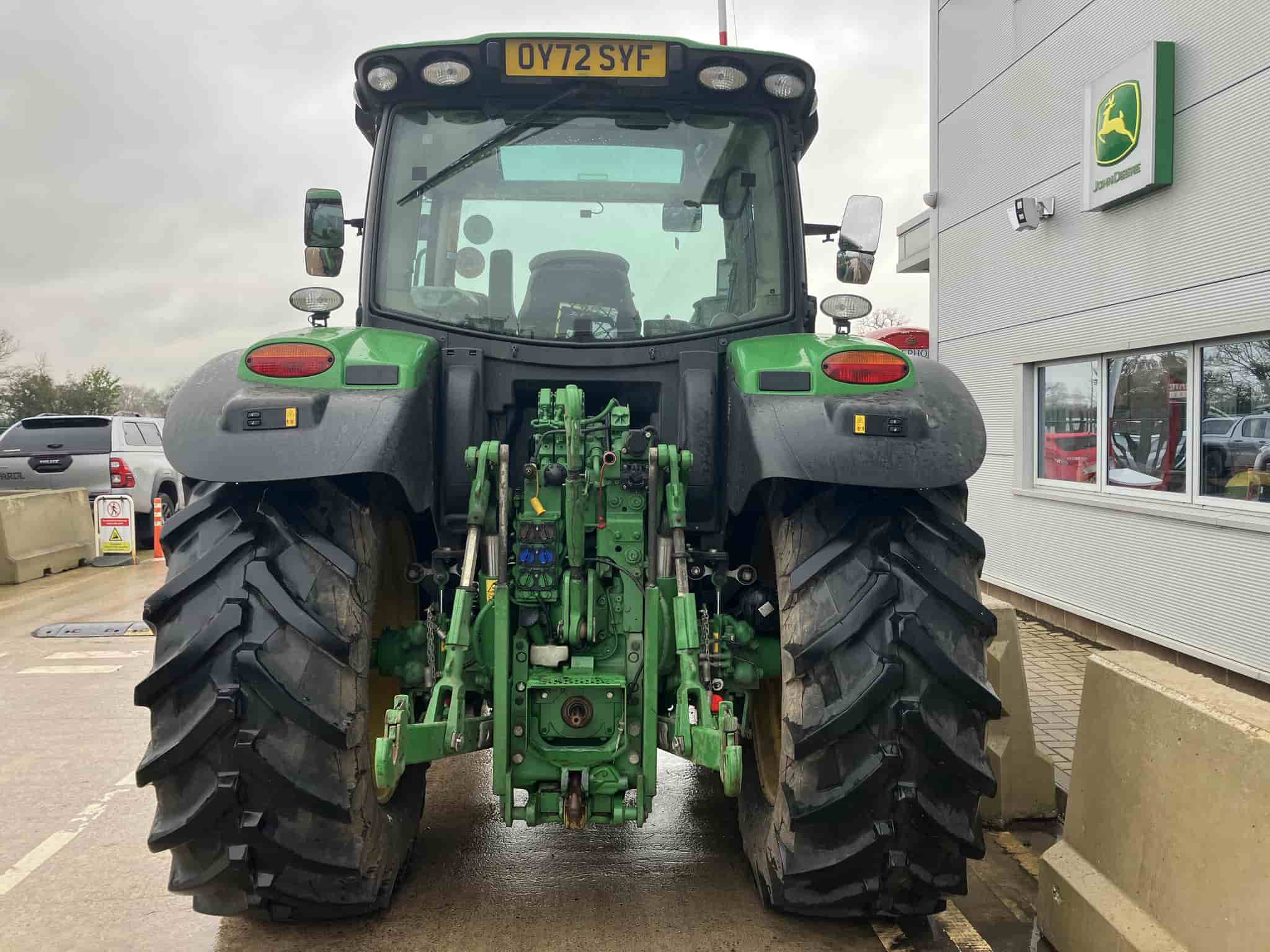 John Deere 6R 130