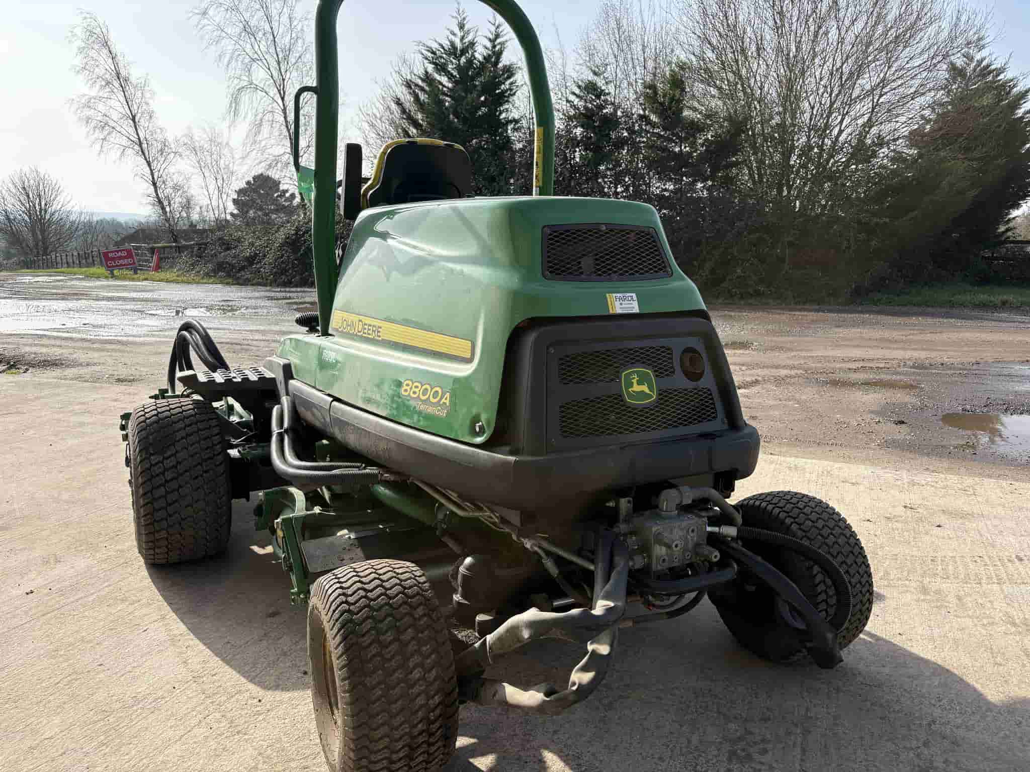 John Deere 8800A