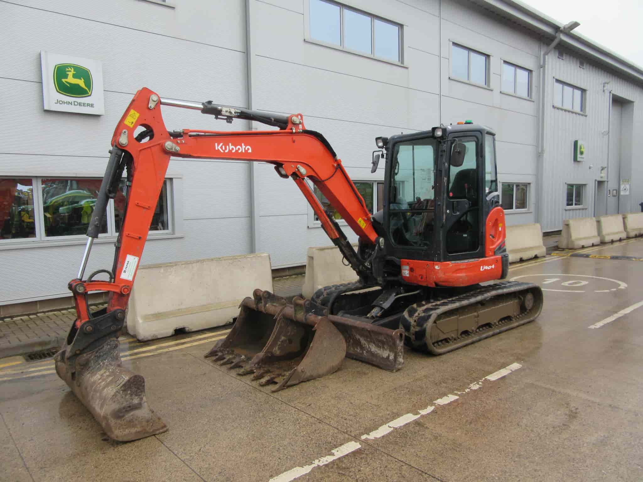 Kubota U48-4