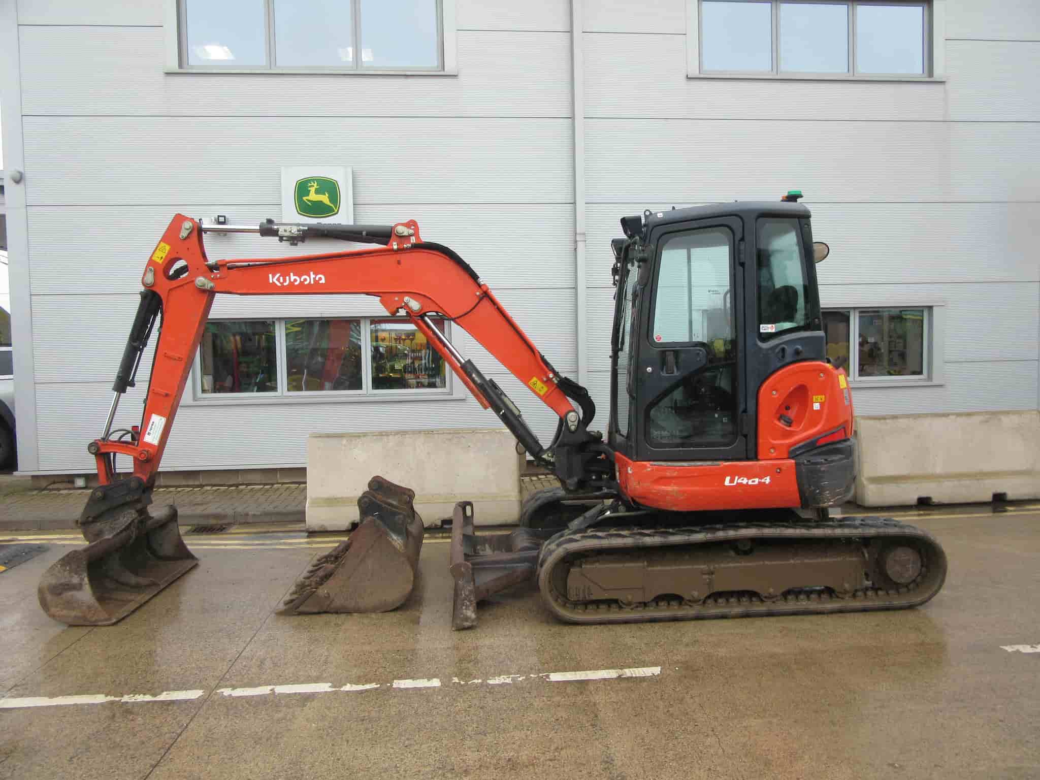 Kubota U48-4