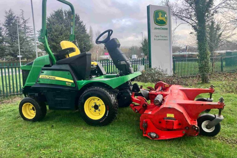 John Deere 1570 Outfront Mower