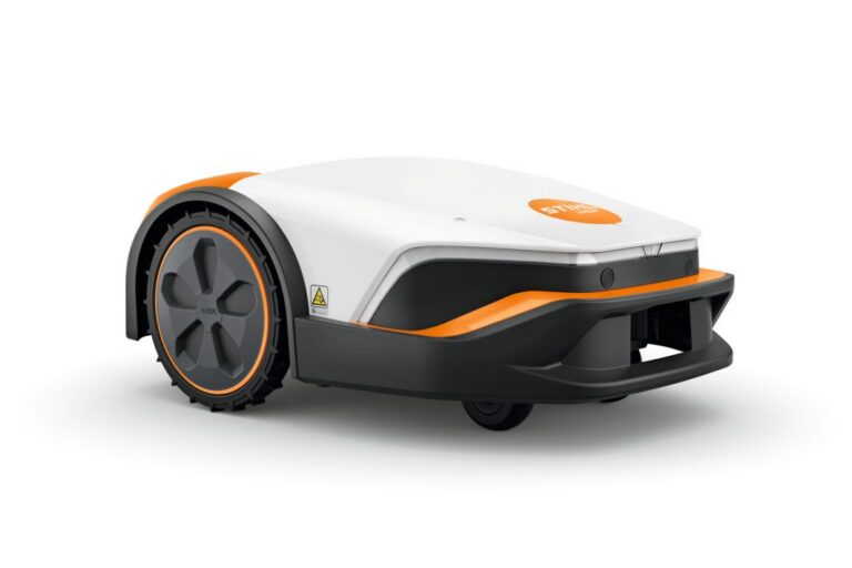 STIHL iMOW® 5 Robotic Mower