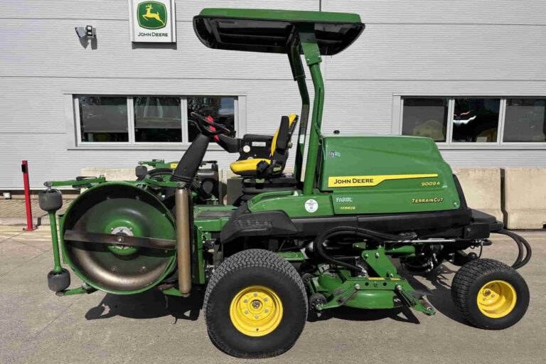 John Deere 9009A Rough Mower