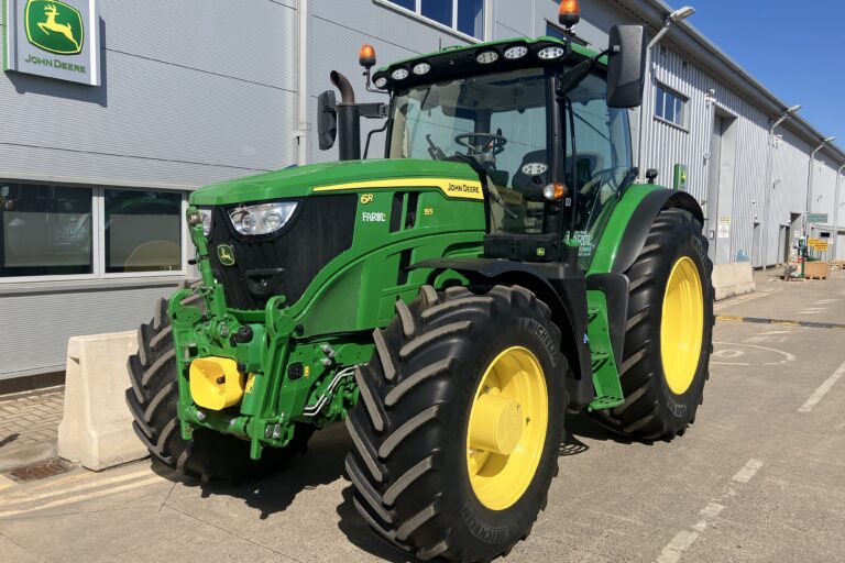 John Deere 6R 155