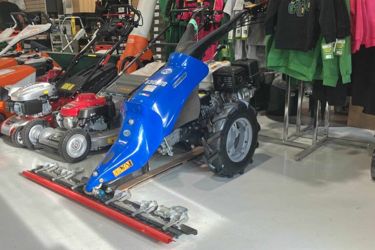 BCS630 2 wheeled tractor complete with 130cm Cutter bar