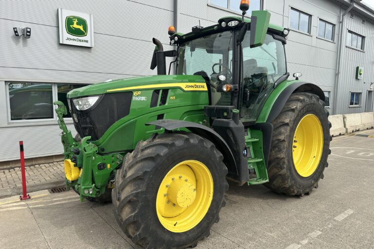 John Deere 6R 155