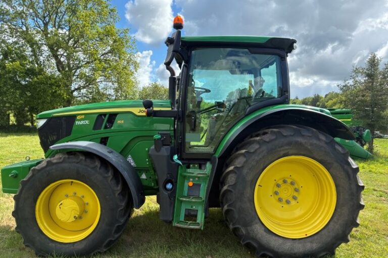 John Deere 6R 155