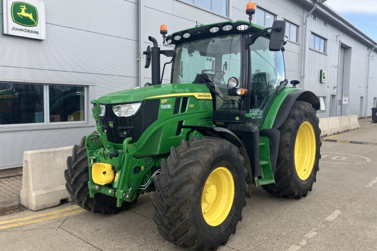 John Deere 6R 130