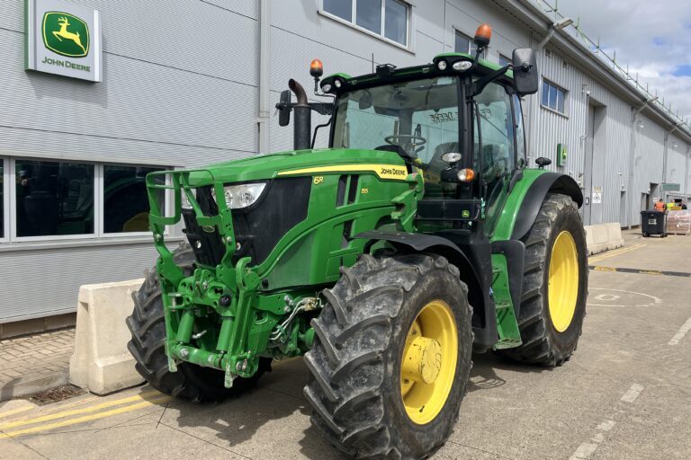 John Deere 6R 155