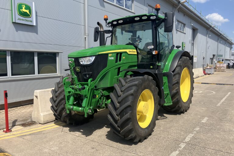 John Deere 6R 155
