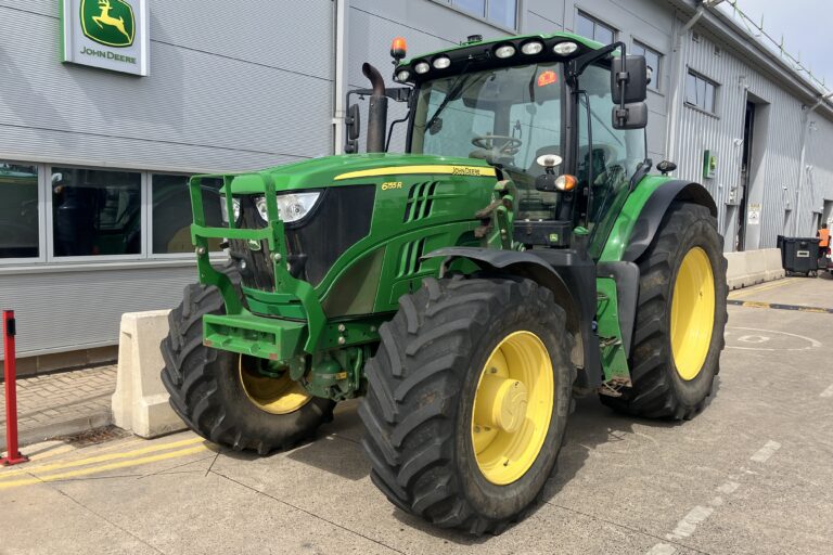 John Deere 6155R