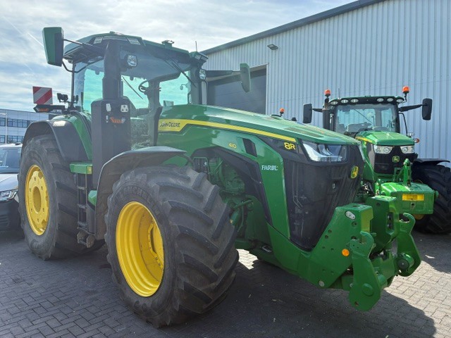 John Deere 8R 410
