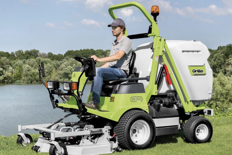 Grillo FD900 Outfront cut and collect