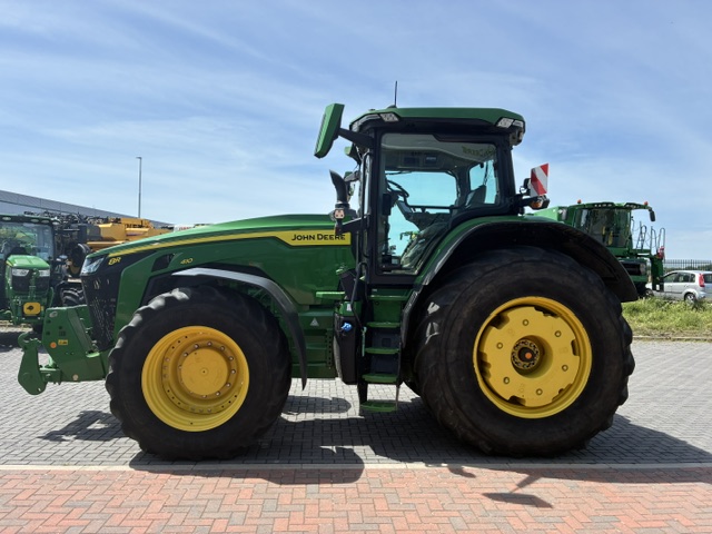John Deere 8R 410