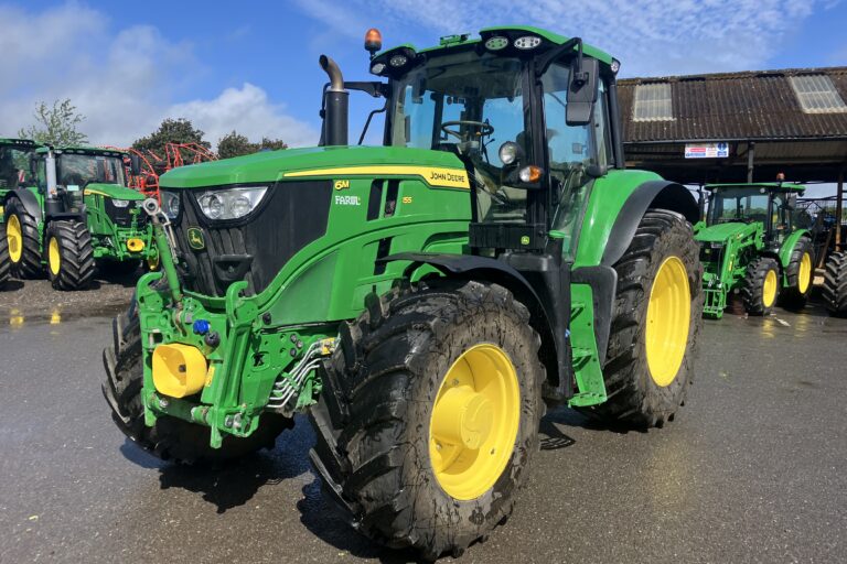 John Deere 6M 155