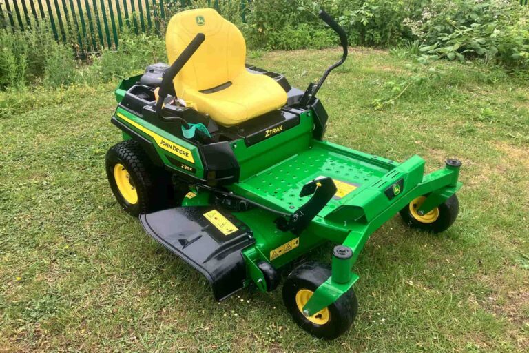 John Deere Z315E ZTrack Zero Turn Mower