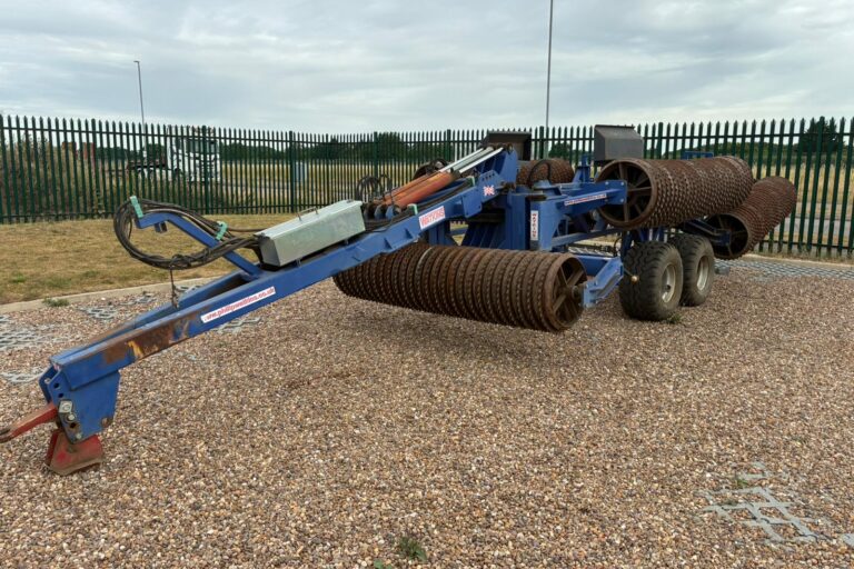 Philip Watkins 12.3m Cambridge Rolls