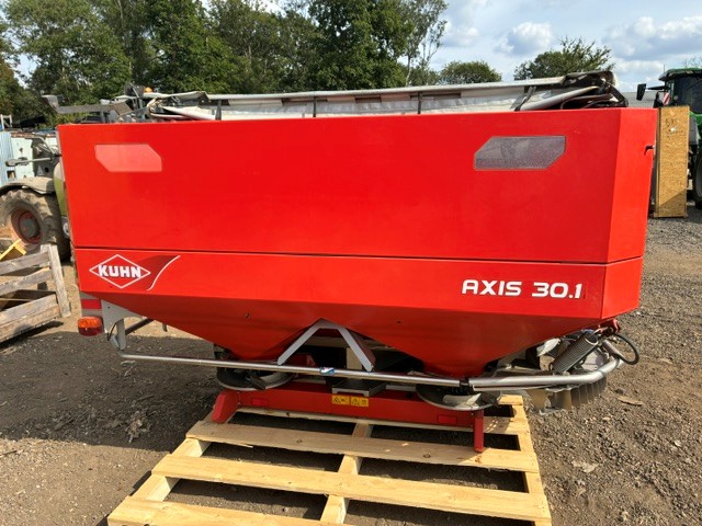 Kuhn Axis 30.1