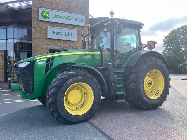 John Deere 8370R