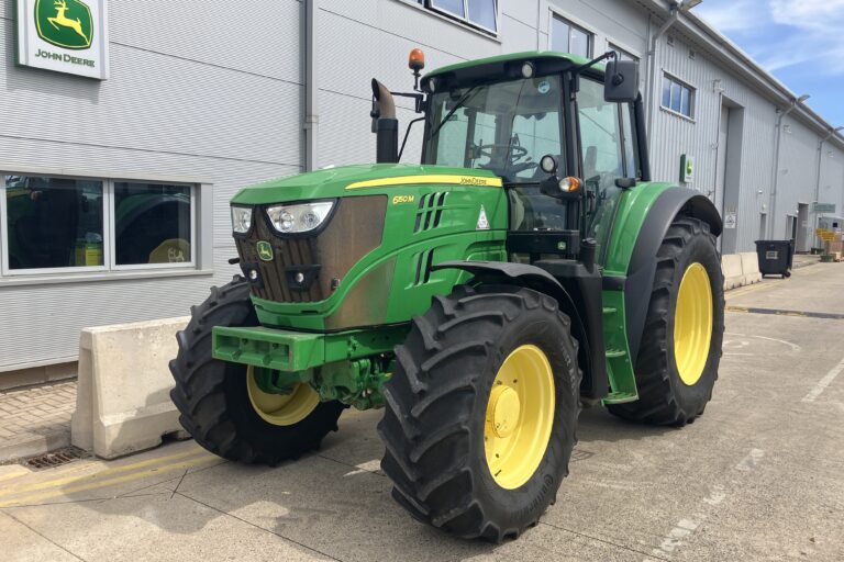 John Deere 6150M