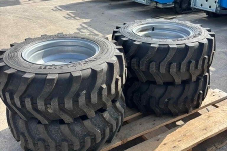 AVANT WHEEL & RIM SET 23X8.50-12