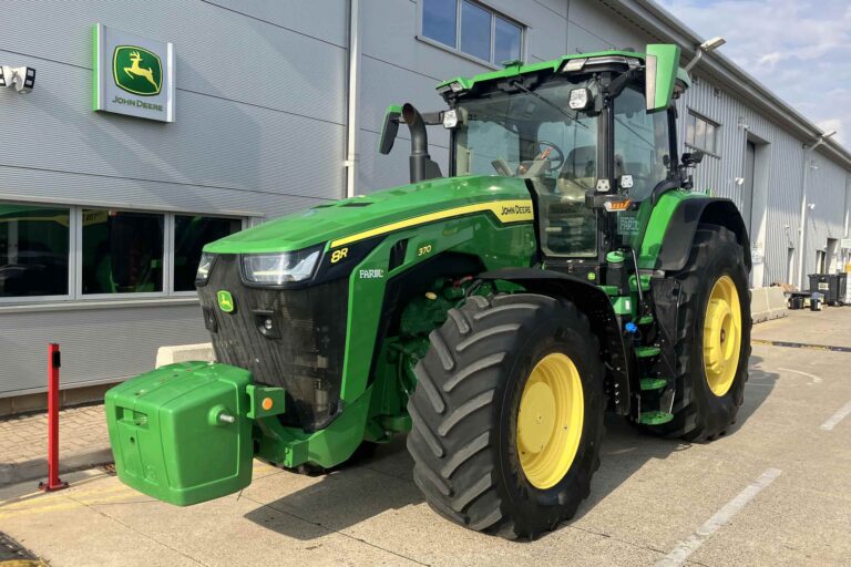 John Deere 8R 370